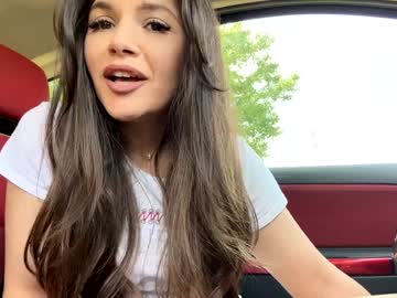 girl
        lissa__1 cam image #4472775