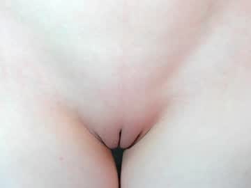 girl
        _witch__ cam image #793343