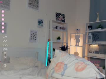 girl
        _magic_smile_ cam image #3725683