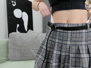 girl
        blissgliss cam image #2233375