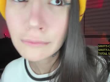 girl
        lonelly_lolly98 cam image #4486991
