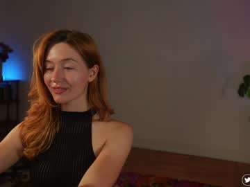 girl
        alisonrouge cam image #1120609