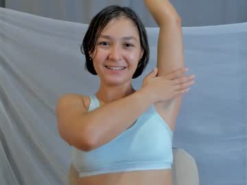 girl
        jeanfrancoa cam image #1543322