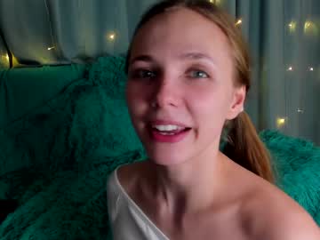 girl
        delicious_couple_ cam image #517012