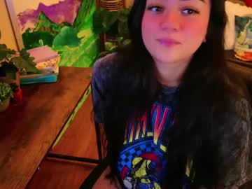 girl
        annatigarr cam image #3615904