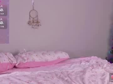 couple
        cutiev97 cam image #3953404