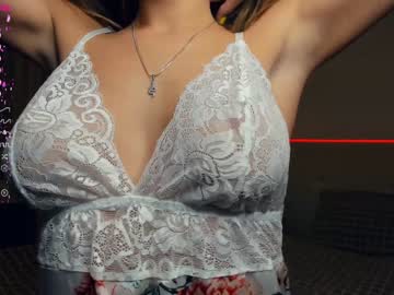 girl
        erline_may cam image #2643297