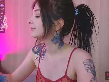 girl
        your_gabby cam image #4115186