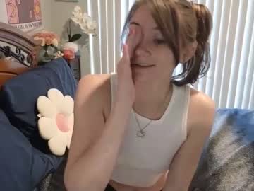 girl
        katynowhere cam image #2732230