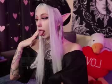 girl
        succubu7 cam image #4088844