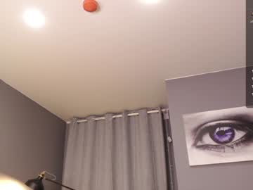 girl
        meganiex cam image #2915859