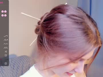 couple
        _hollydolly_ cam image #2299085