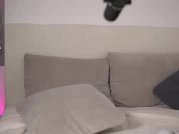 girl
        honeyyykate cam image #3296744
