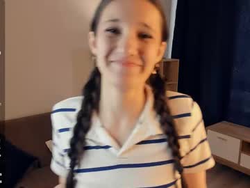 girl
        mysthush cam image #4434168