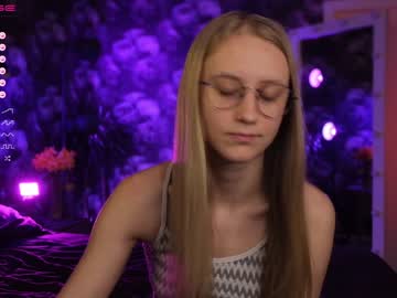 girl
        angeellina cam image #884094