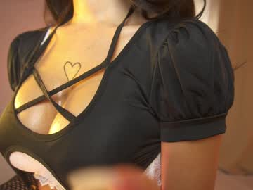 girl
        sunny_maria cam image #3761533