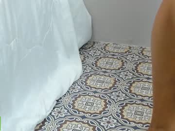 girl
        molly_gil cam image #1186905