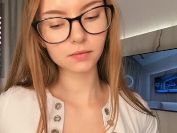 girl
        gemmacockayne cam image #3239475