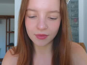 girl
        my_mia_ cam image #4477118