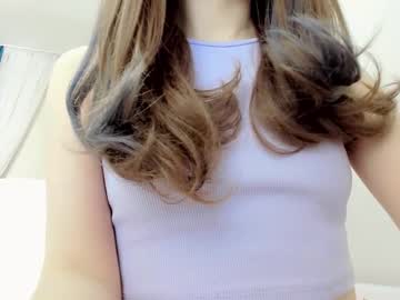 girl
        welcomb cam image #3183961