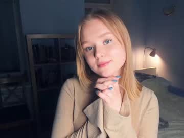 girl
        sun_shiiine cam image #861217