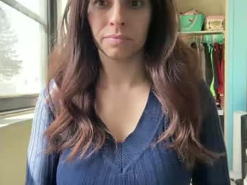 girl
        amysmilez cam image #4225133