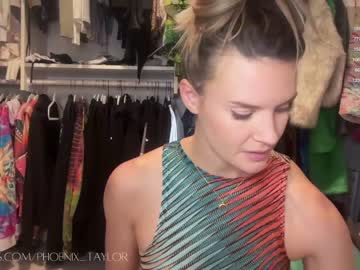 girl
        phoenix_taylor cam image #2579442