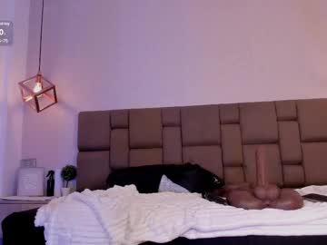 girl
        bella__donne cam image #4671830
