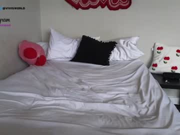girl
        gamerrrgirl cam image #2434315