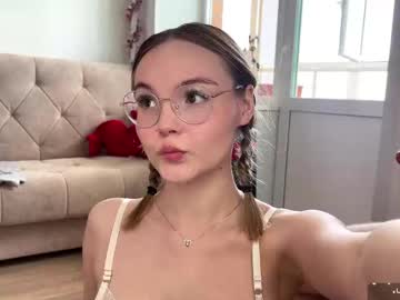couple
        sexstar_l1fstyl3 cam image #4592459