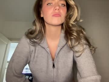 girl
        angel_from_sky cam image #3793266