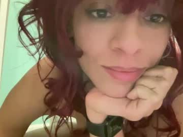 girl
        barbiesubgirl777 cam image #4549398