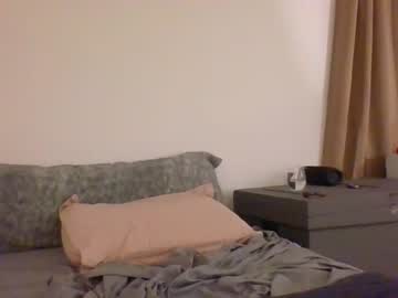 girl
        rosegold18 cam image #42939