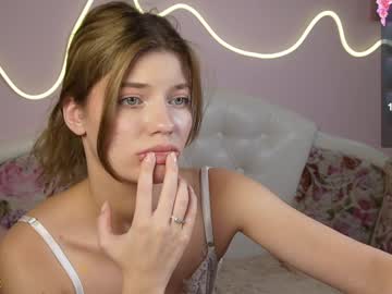 girl
        victoriabeverly cam image #3912581