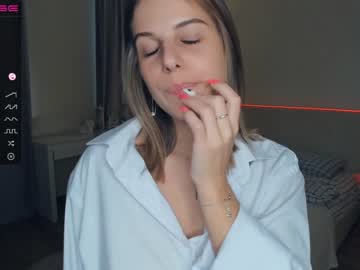 girl
        erline_may cam image #2481065