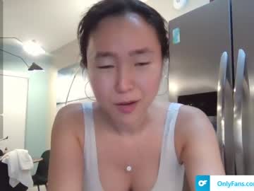 girl
        jiwon4u cam image #1981221