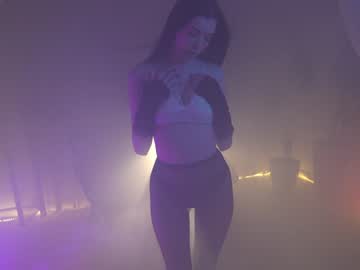 girl
        sophia_lean cam image #1095569