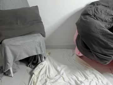 girl
        _mito_69 cam image #3672048