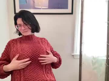 girl
        naomi_reah cam image #3808245