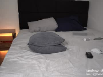 girl
        honeyyykate cam image #3119201