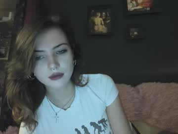 girl
        bmwm5f90 cam image #3857870