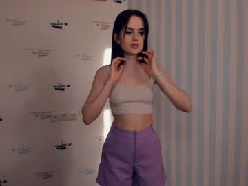 girl
        fannyhaviland cam image #2409046