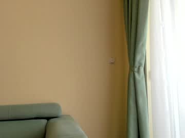 girl
        elaanna cam image #3022296