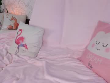 girl
        tossy_flossy cam image #3188241