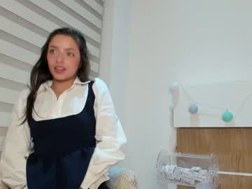 girl
        gabrielaa_18 cam image #1566003