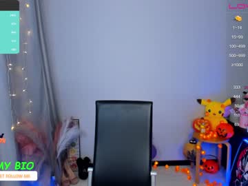 girl
        blush_mikki cam image #78960