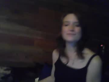 girl
        lenity_life cam image #2265600