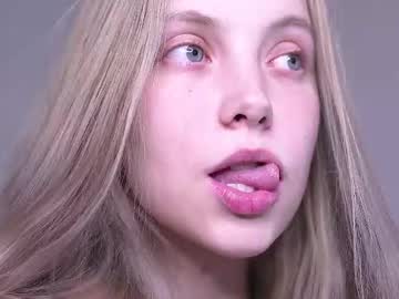 girl
        appr0ved cam image #4488977