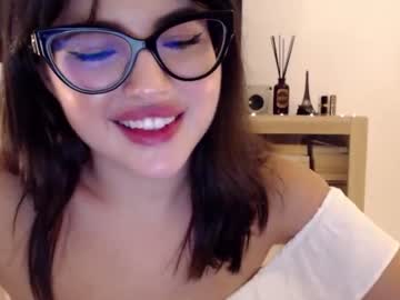 girl
        playnofuckinggames cam image #1909591