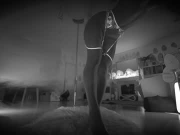 girl
        hannahjames710 cam image #2551838